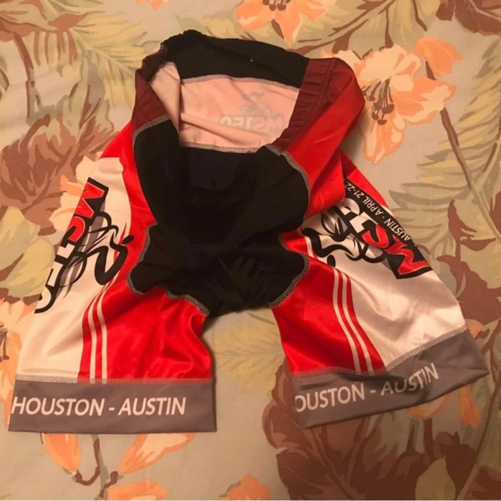 Cycling shorts, size Medium